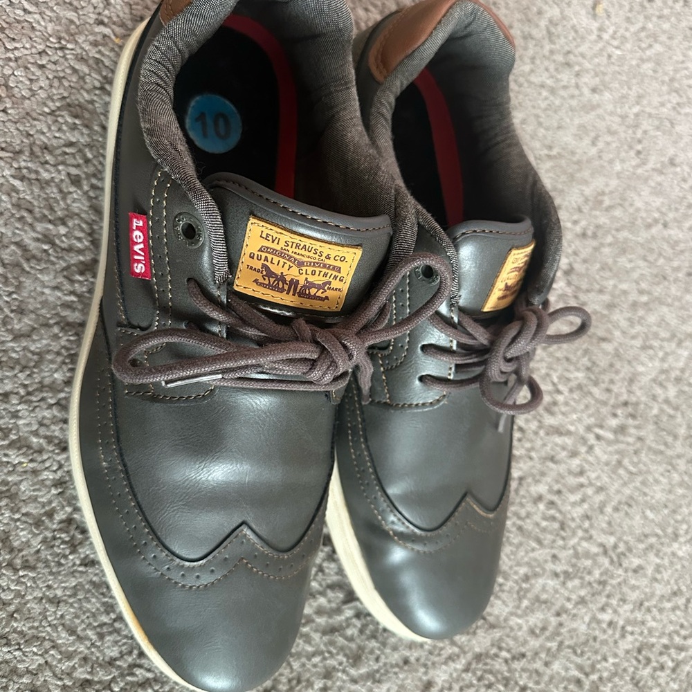 Levi's Men's Dark Brown Leather Casual Sneakers